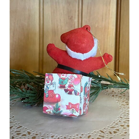 Vintage Flocked Santa Full Beard Wrapped Green Red Candy Cane Package Christmas - Picture 4 of 5